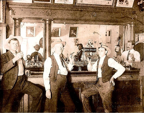 Praha TX - Saloon 1890