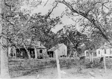 Roznov Texas - Roznov School and Havlik Home