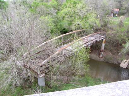 Soda Springs TX - Caldwell County  Lenticular Bridge over Plum Creek On CR130