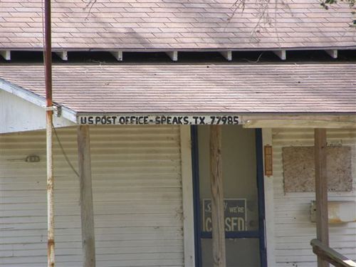 Speaks Texas US post office