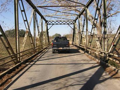 Wied Tx - Crossing CR 183 Smothers Creek Through Truss Bridge