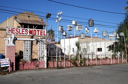 Eagle Pass TX - Hesles Motel Birdhouses