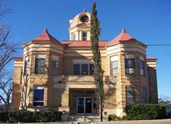 Kinney  County Courthouse
