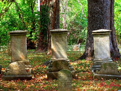 Crockett, Houston County, Texas - Glenwood Cemetery tombstones