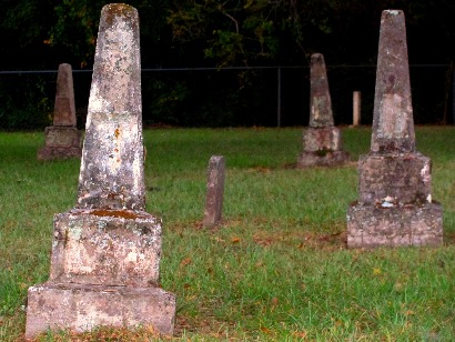 Grapeland TX - Parker Cemetery Old Tombstones