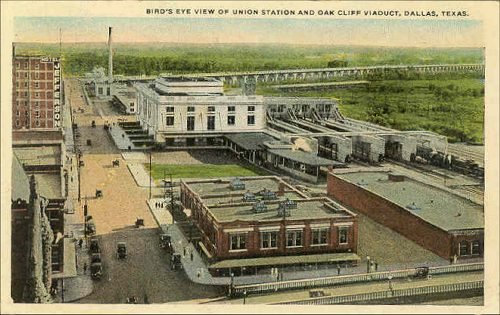 TX - Bird's eye view of Dallas Union Station and Oak Cliff Viaduct 