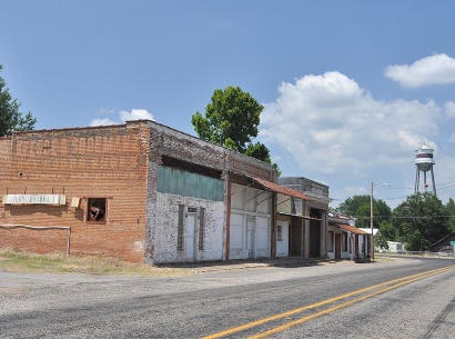 Avery TX Street  & Water tower