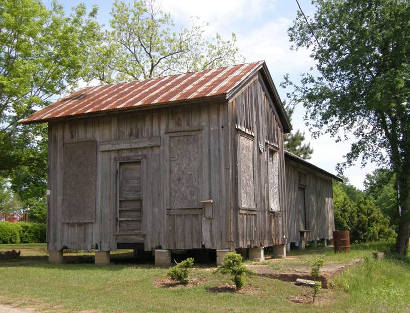 Avinger Tx former depot