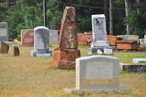 Bascom  TX, Smith County - Bascom Cemetery  tombstones