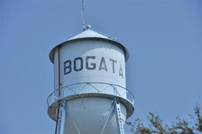 Bogata TX - Bogata water tower