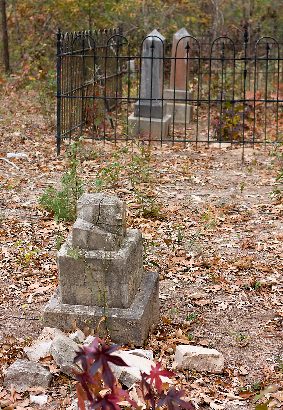 Camden Texas - Camden Cemetery graves, Gregg County