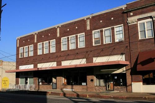 DeKalb, Texas downtown building