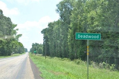 Deadwood TX highway sign