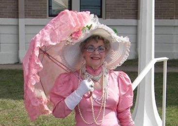 Pretty In Pink - Emory TX Rains County  courthouse Rededication