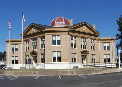 Emory TX - Rains County Courthouse after restoration