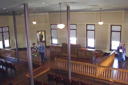 Emory TX - Rains County Courthouse Courtroom