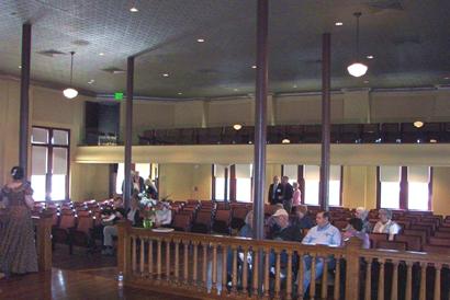 Emory TX - Rains County Courthouse Courtroom