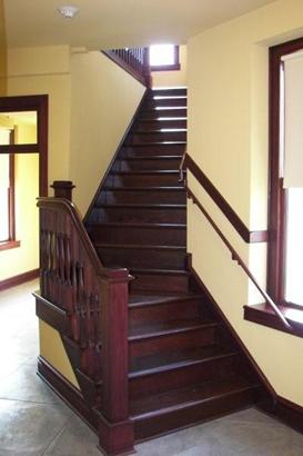 Emory TX - Rains County Courthouse Staircase