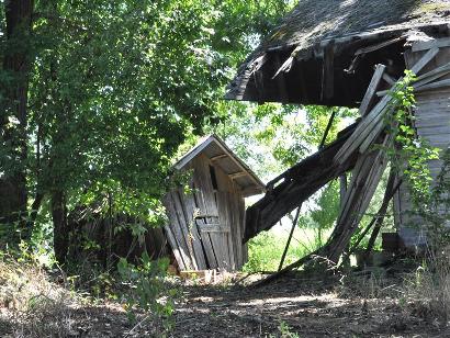 English TX Farmhouse ruins