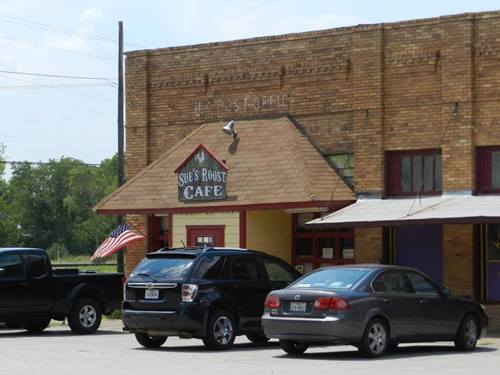 Eustace TX - Cafe. Former post office?