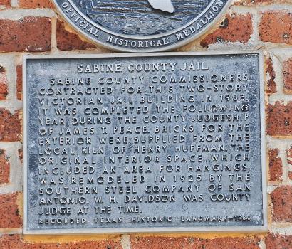 Hemphill TX - Sabine County Jail historical marker
