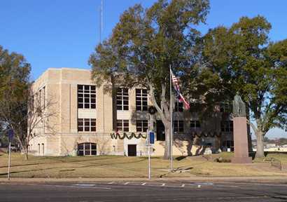 Rusk County courthouse,  Henderson Texas