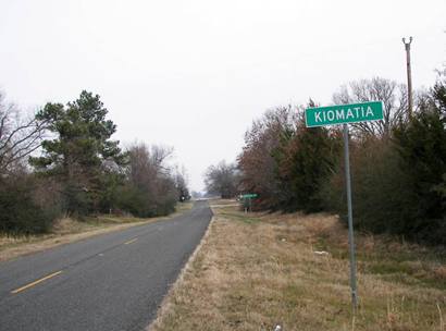 Kiomatia Texas highway sign