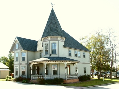 Victorian house, Magnolia Texas