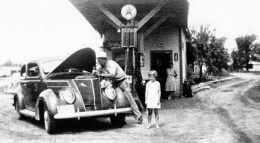 Texaco gas station, Texas old photo