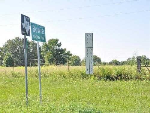 Pine Springs TX - FM114, Bowie County Line