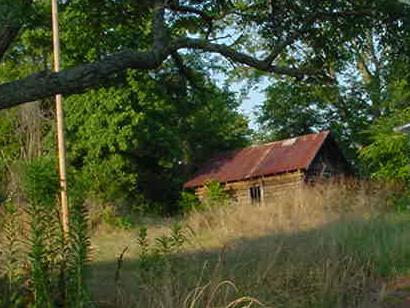 Smithland TX - Log Barn