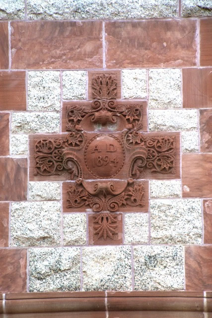 Carve cartouche Hopkins County Courthouse