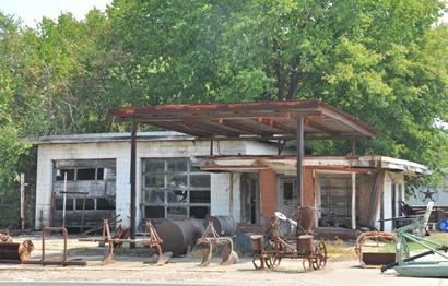 Talco TX - closed gas station