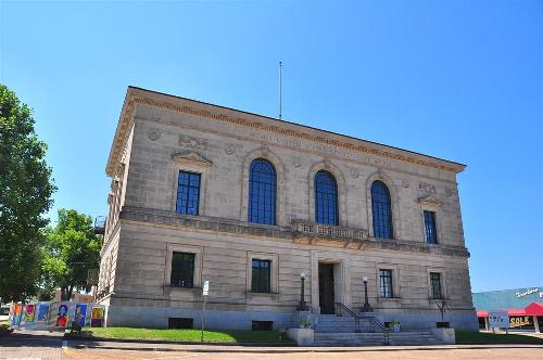 Texarkana TX - Old US Courthouse, Regional Arts Center