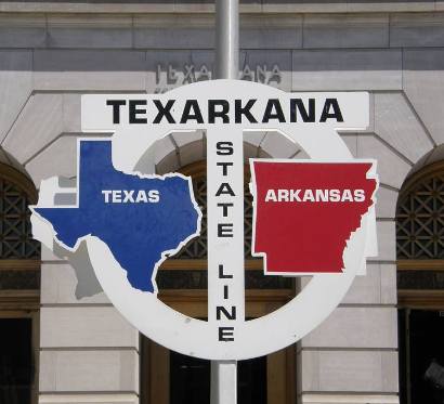Texarkana Texas Arkansas State Line sign
