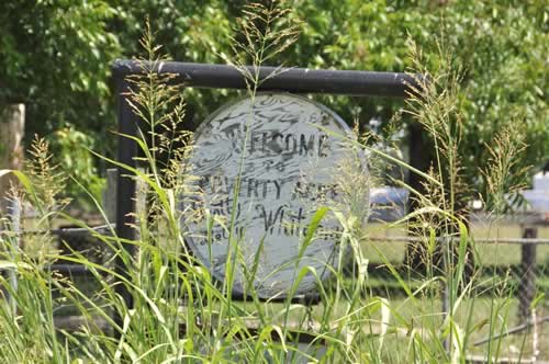 Vesey TX sign