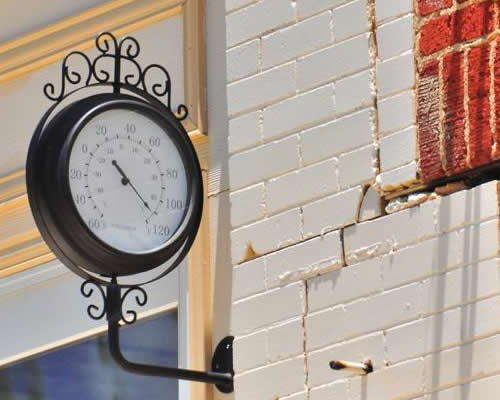Winona TX - Barometer