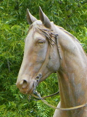 Ballinger Tx - Horse, Charles Noyes Statue