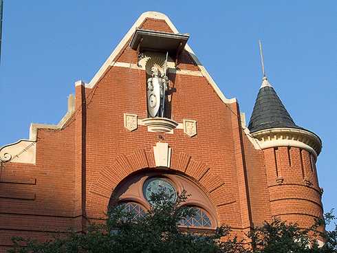 Fort Worth Texas brick building with statue