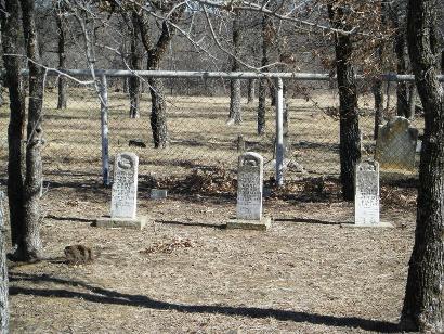 TX - Green Elm Cemetery tombstones