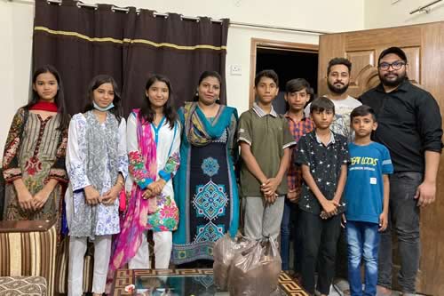 Little lingusits of Lahore volunteer instructors & students