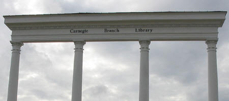 Remains of Houston's original Carngie Branch Library
