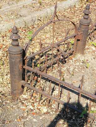Houston TX - Olivewood Cemetery Iron Gate