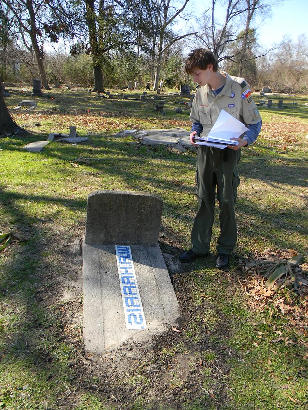 ouston, Texas - Olivewood Cemetery - Eagle scout Nicholas Start