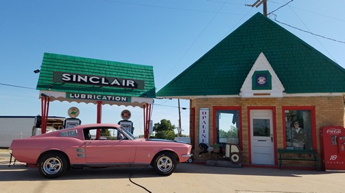 Snyder TX - 1929 Triangle Sinclair Station 