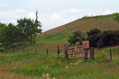 Point Comfort TX - Watewater-settling Tank Embankment