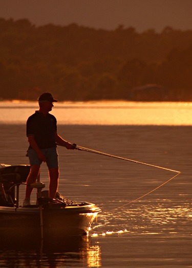 Fishing in Joe Pool Lake, Texas