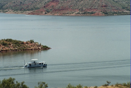 Boating in Lake Meredith