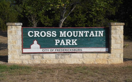 Fredericksburg TX - the Entrance sign at Cross Mountain 