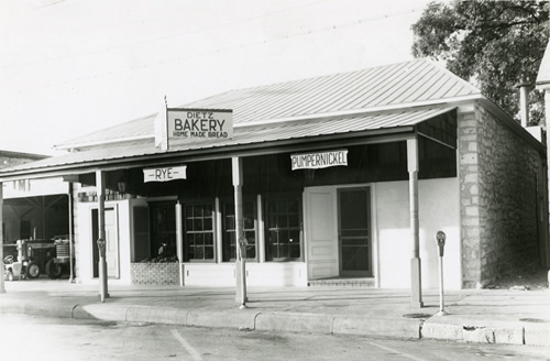 Fredericksburg TX - Dietz Bakery